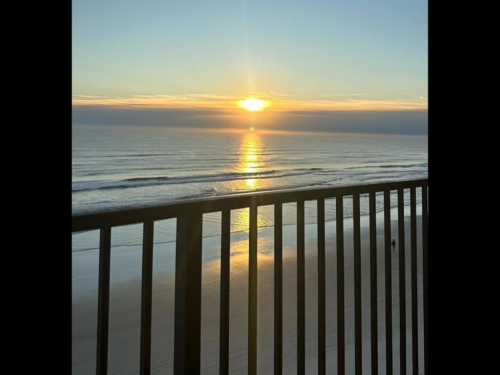 513 - Spectacular Penthouse Level Condo New Smyrna Beach Exteriör bild