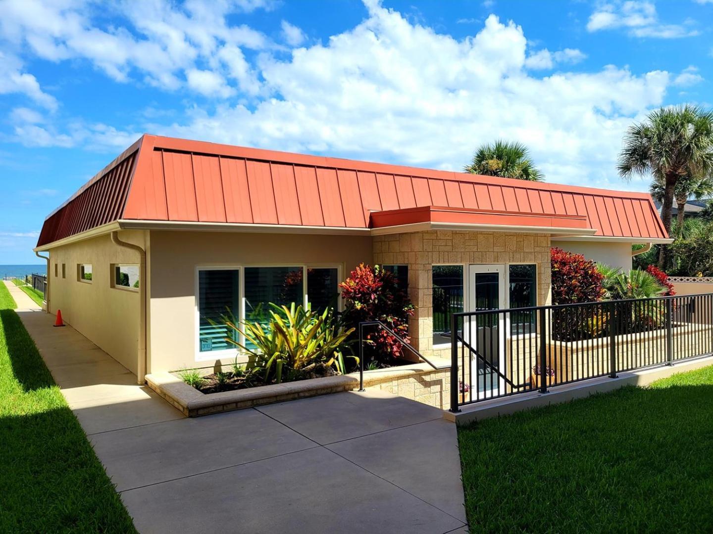 513 - Spectacular Penthouse Level Condo New Smyrna Beach Exteriör bild